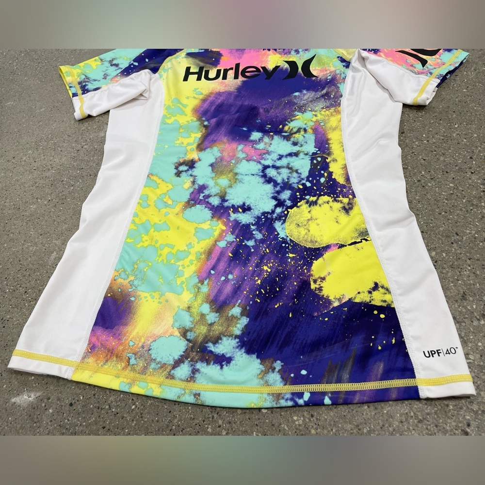 Hurley Graphic Tie Dye Women's Large UPF 40 Top - Picture 3 of 9